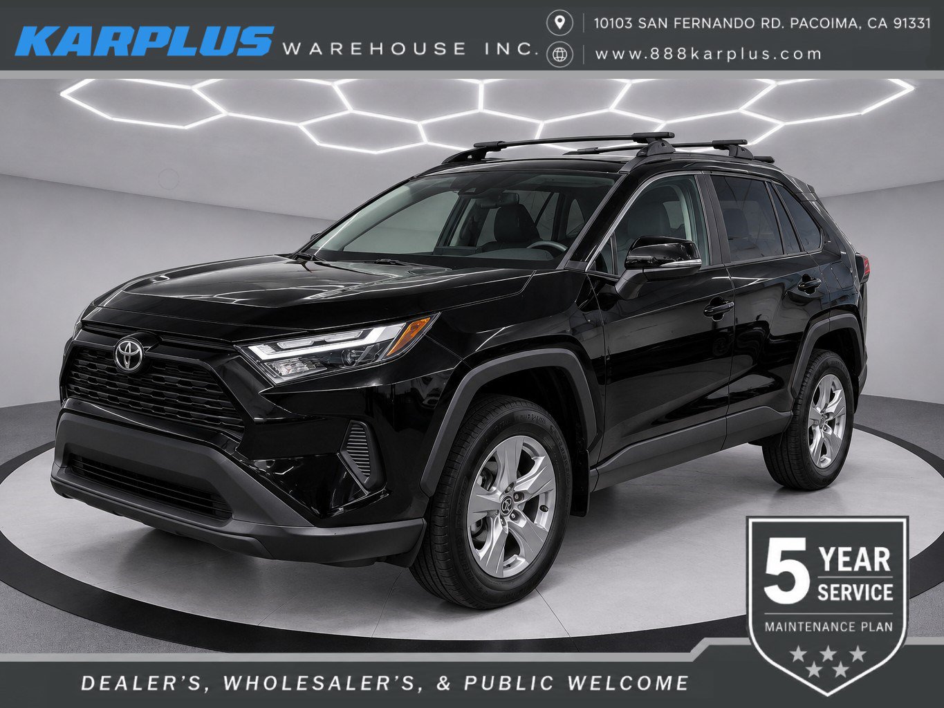 Used 2022 Toyota RAV4 XLE w/ Convenience Package FWD image 1