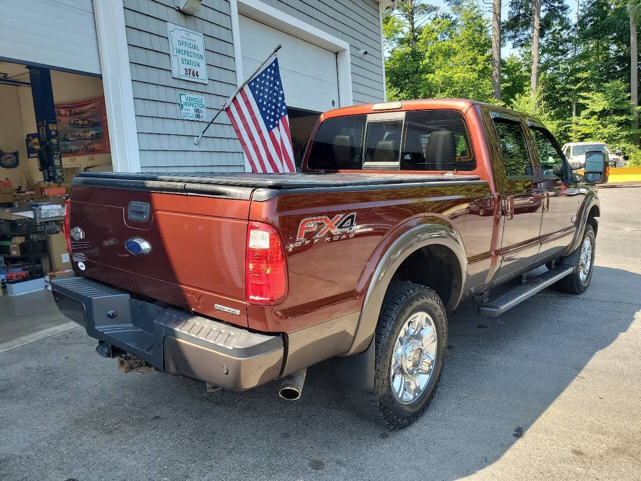 Used 2015 Ford F250 King Ranch w/ King Ranch w/Chrome Package AWD/4WD image 7
