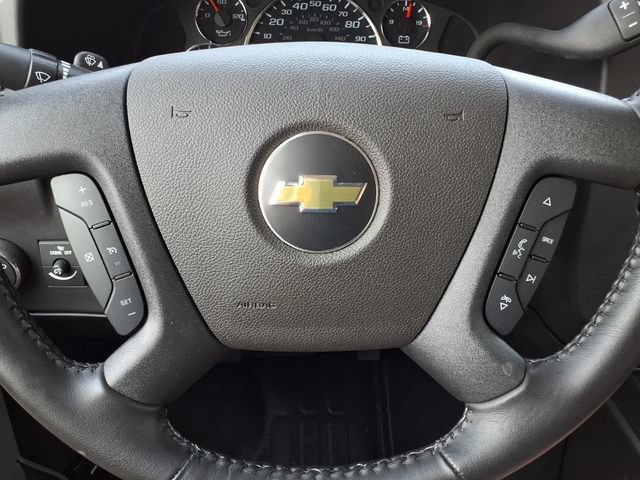 Used 2022 Chevrolet Express 3500 w/ Power Convenience Package RWD image 22