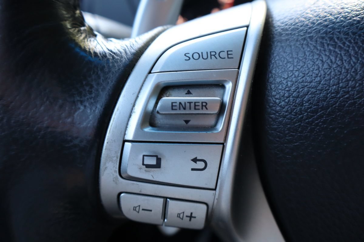 Used 2016 Nissan Altima 2.5 SR FWD image 29