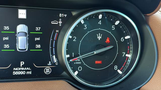 Used 2022 Maserati Levante GT AWD/4WD image 16