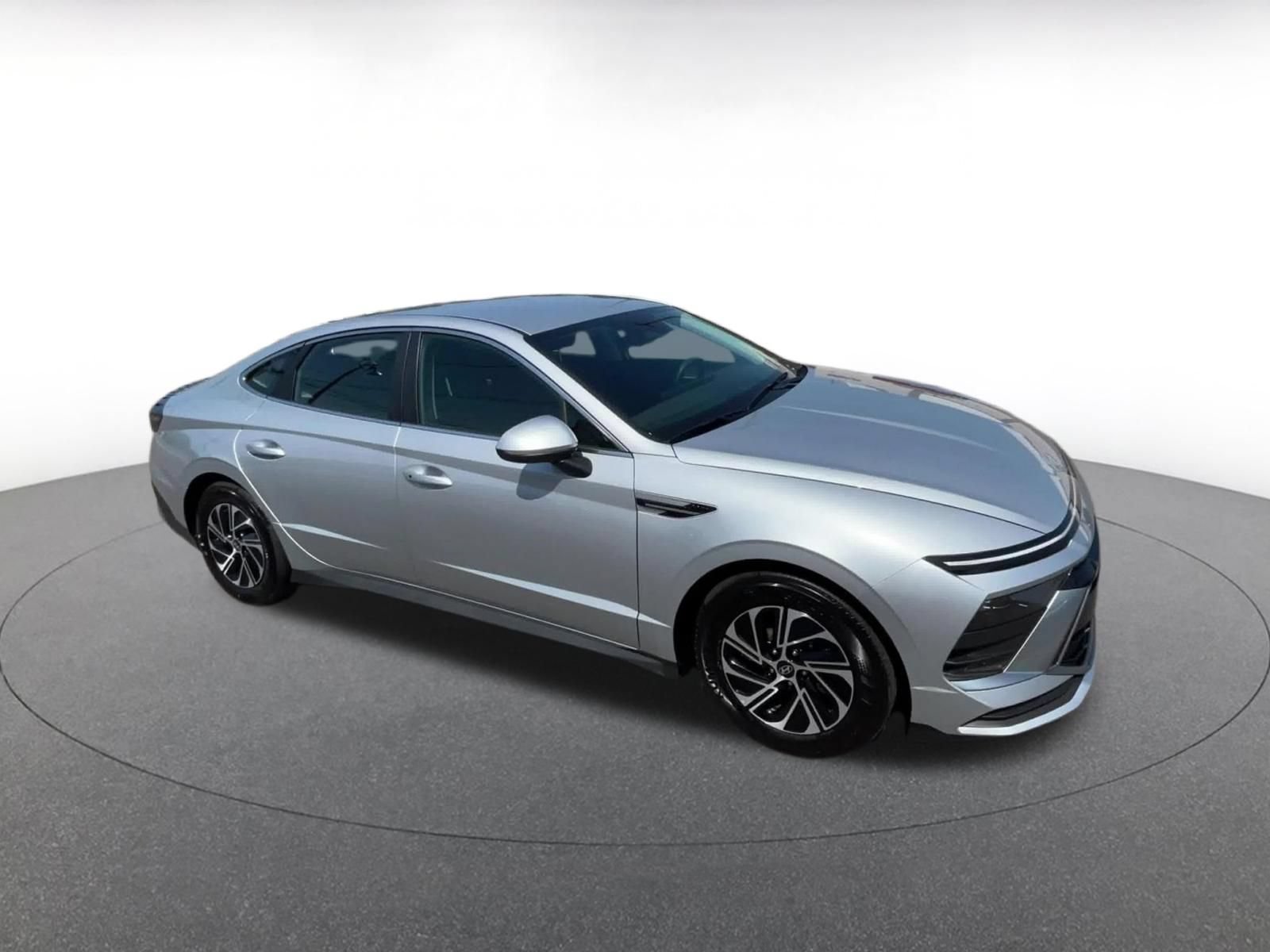 Used 2026 Hyundai Sonata Blue FWD video 2