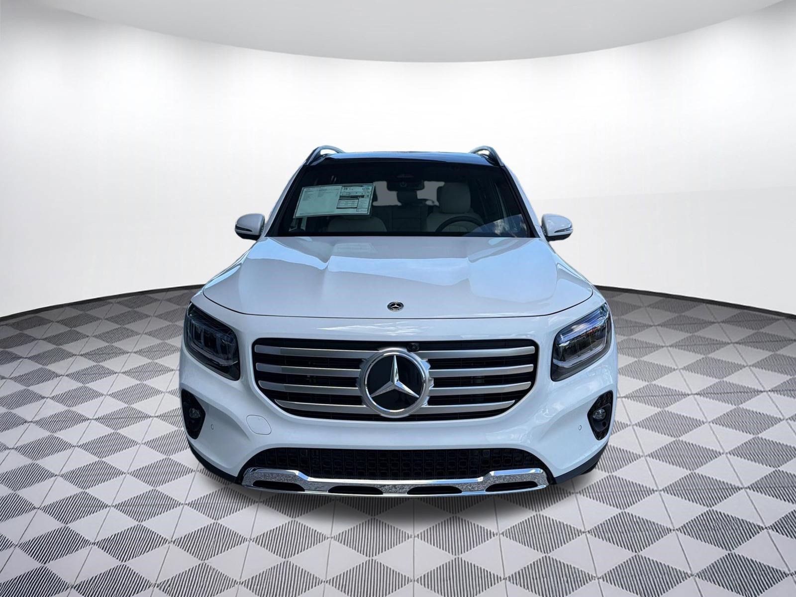 Used 2026 Mercedes-Benz GLB 250 image 6