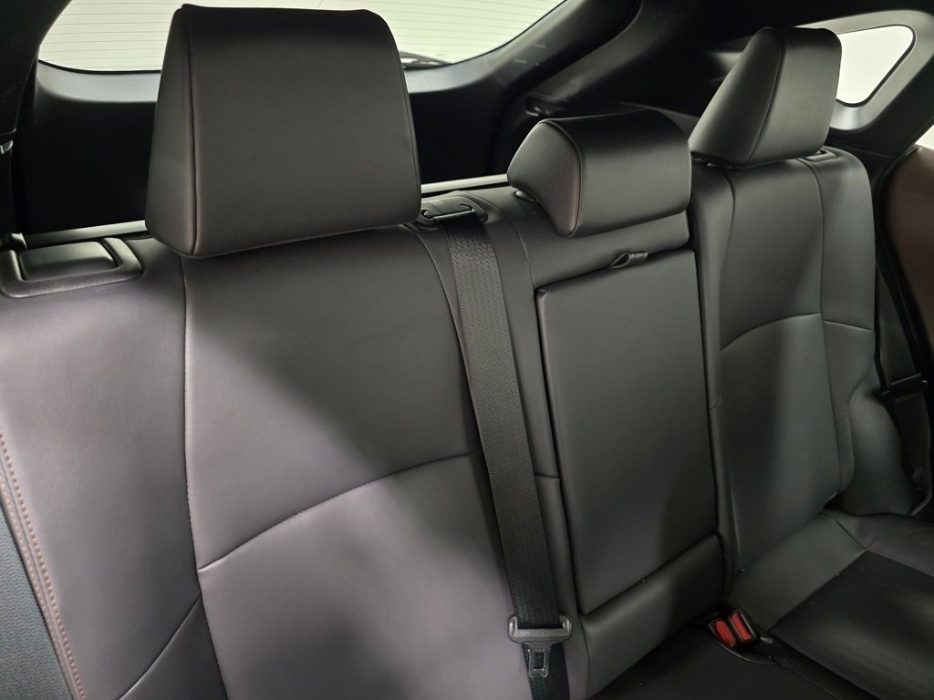 Certified 2024 Toyota Venza Limited image 20