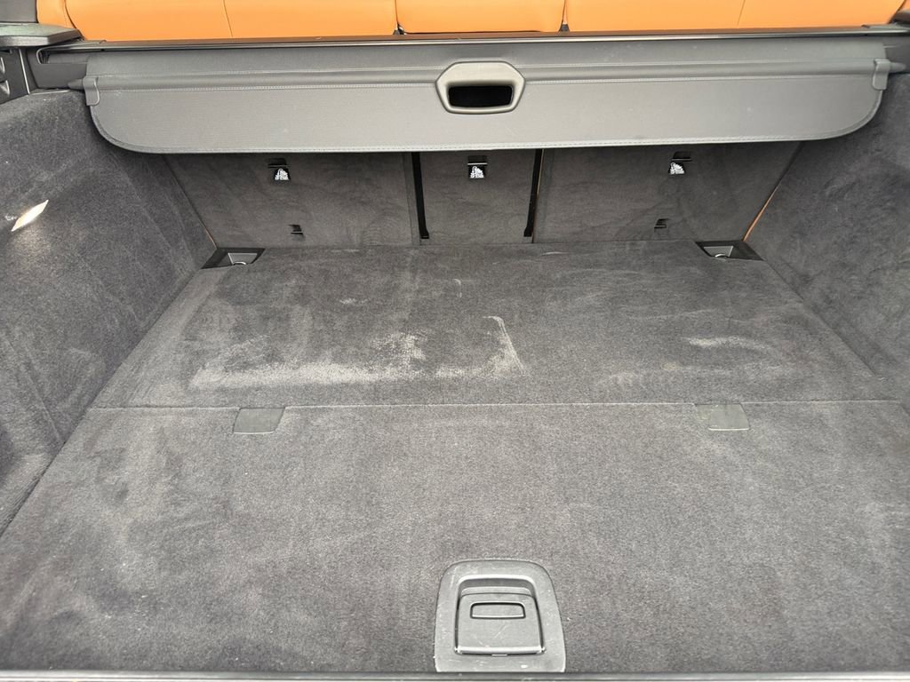 Used 2024 BMW X5 xDrive50e image 17