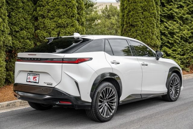 Used 2023 Lexus RZ 450e Premium w/ Accessory Package (2T) AWD/4WD image 22