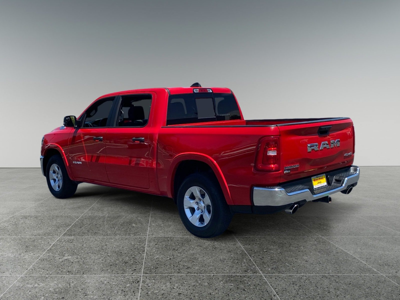 Used 2025 RAM 1500 Big Horn AWD/4WD image 3