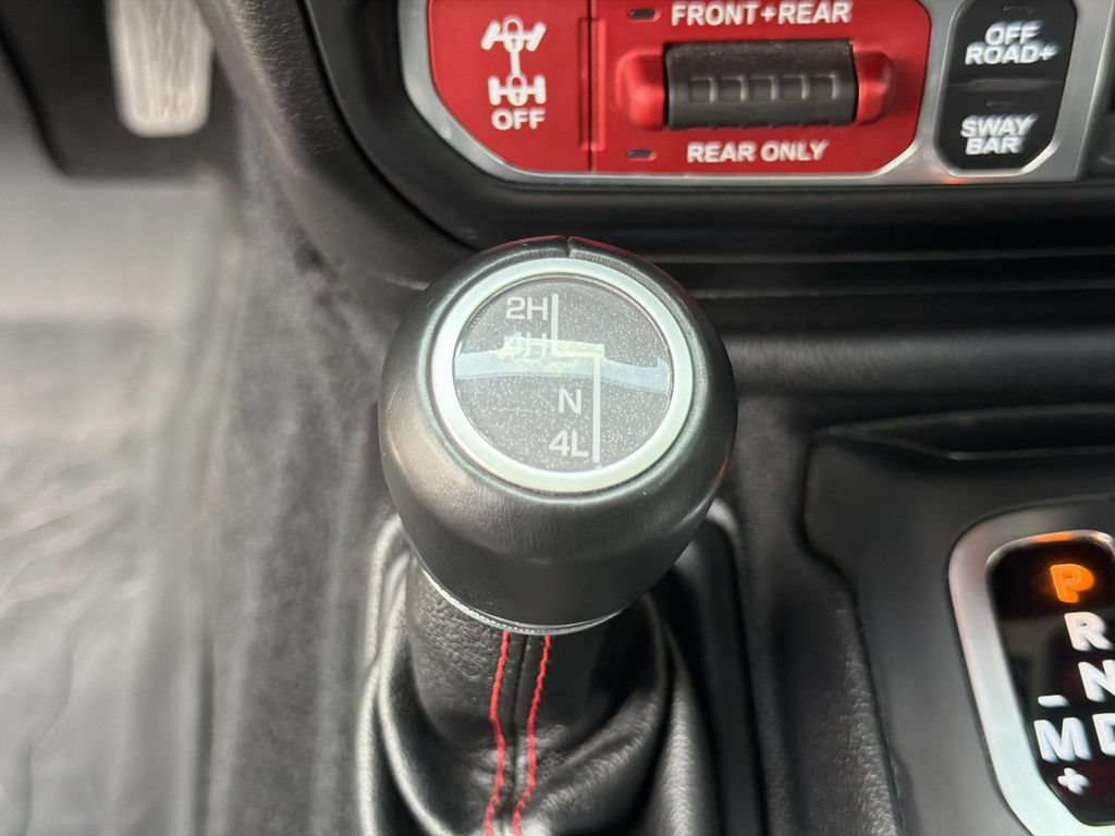 Used 2021 Jeep Gladiator Rubicon w/ LED Lighting Group AWD/4WD image 28