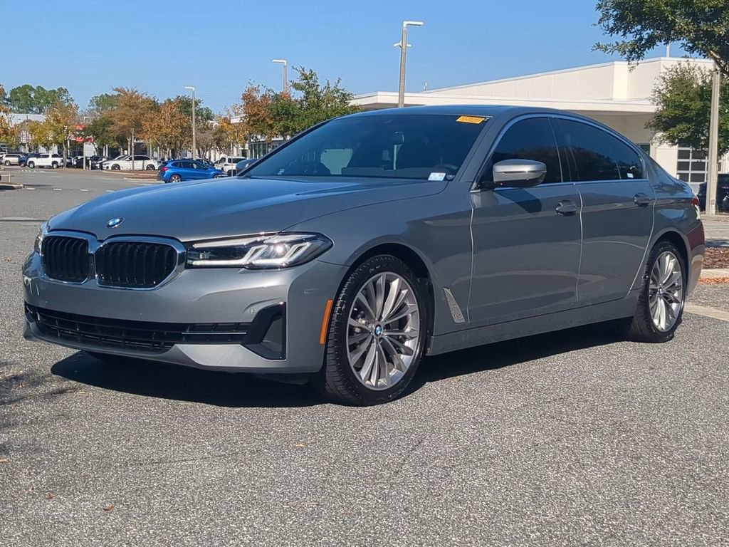 Used 2023 BMW 530i w/ Premium Package image 2