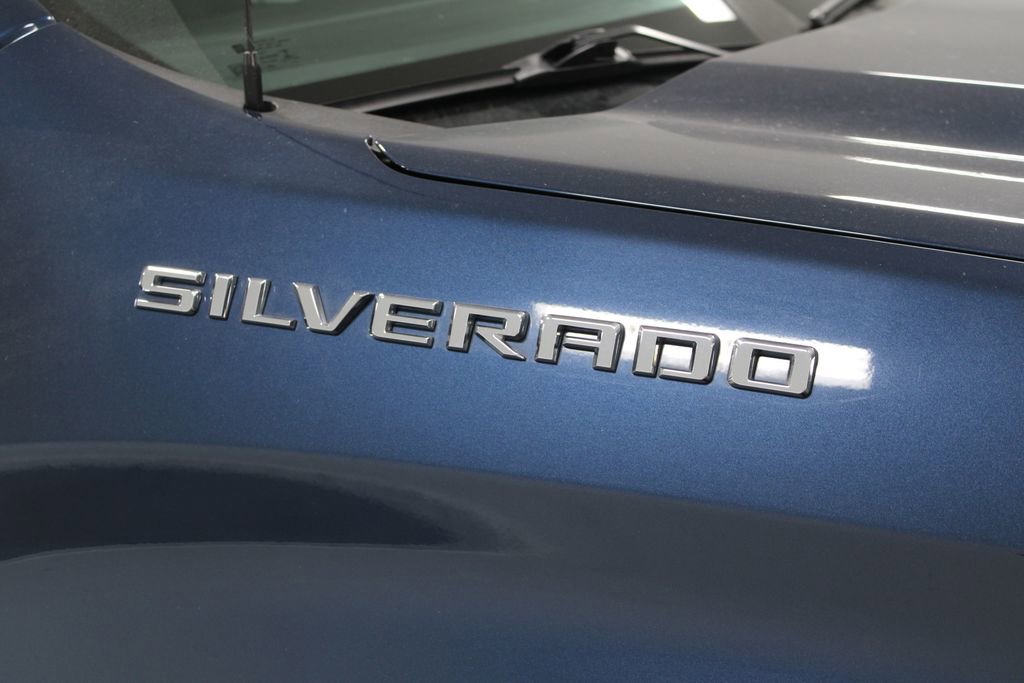 Used 2023 Chevrolet Silverado 1500 LTZ w/ LTZ Premium Package image 12