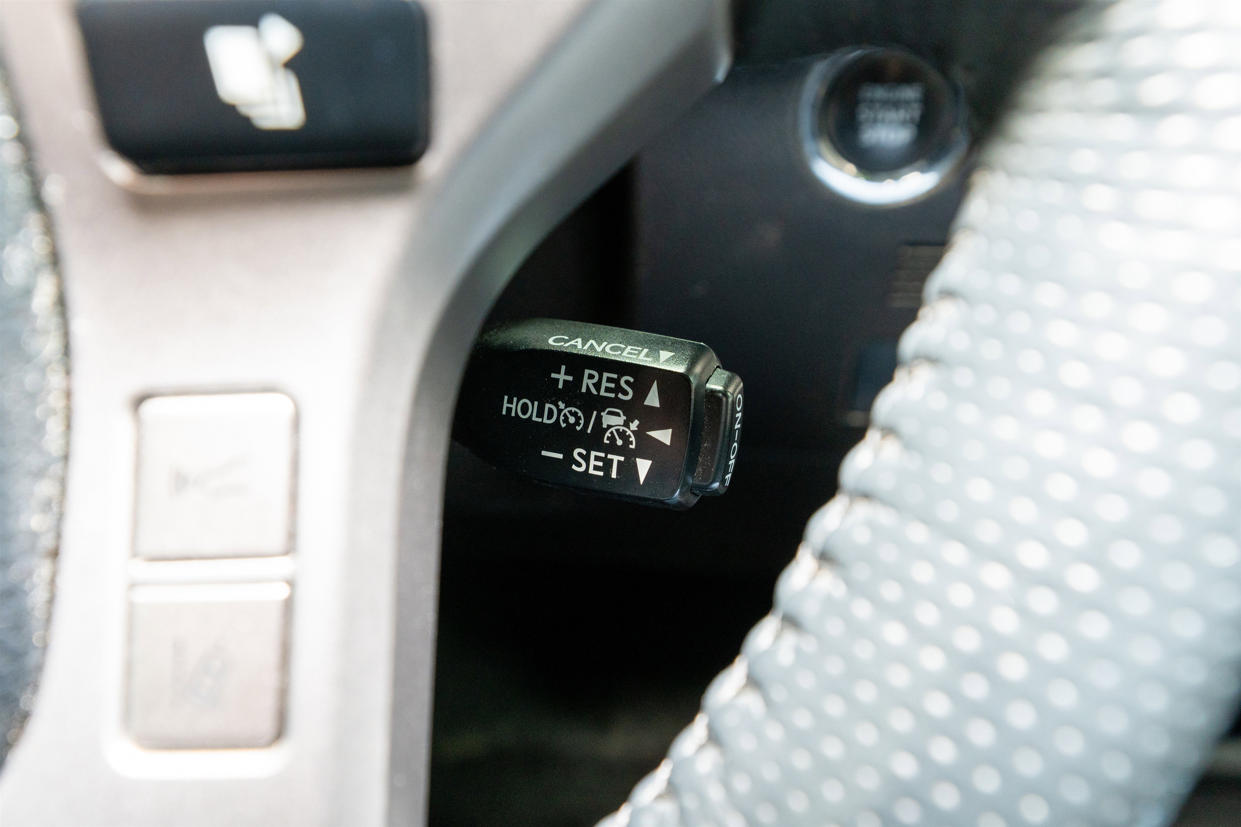 Used 2020 Toyota 4Runner SR5 Premium w/ Moonroof Package image 27