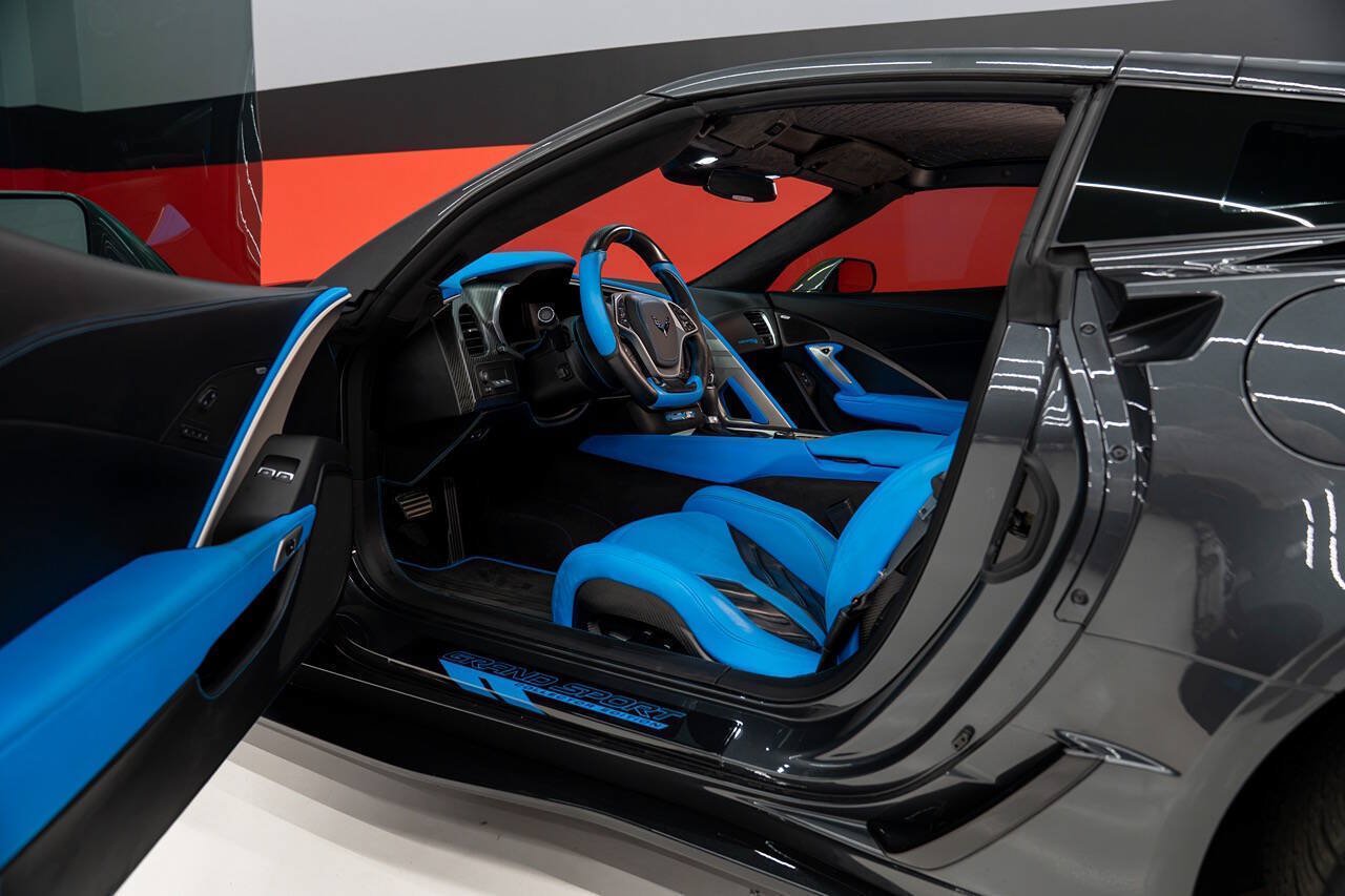 Used 2017 Chevrolet Corvette Grand Sport RWD image 40