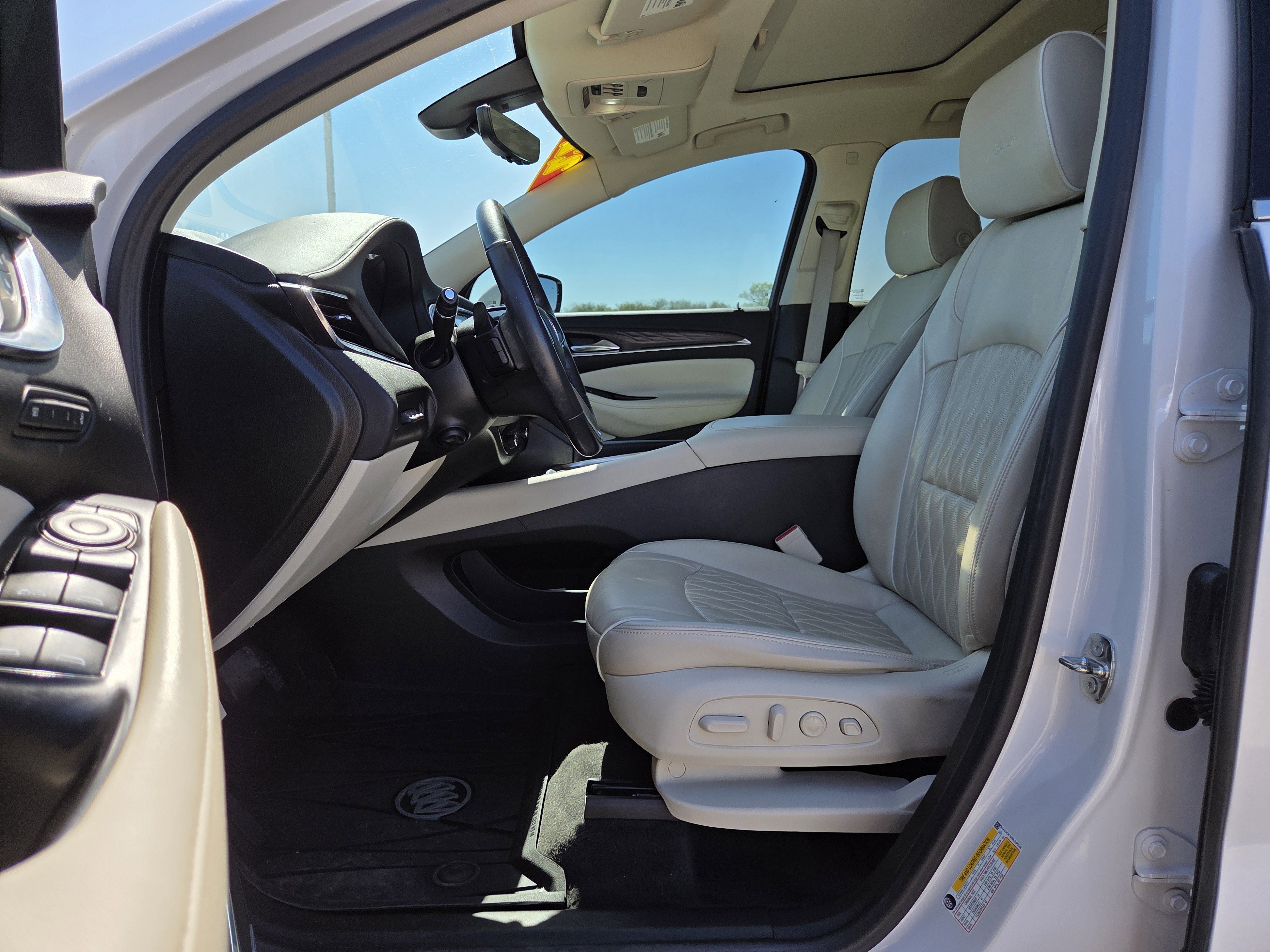 Used 2022 Buick Enclave Avenir w/ Trailering Package, 5000 lbs. image 13