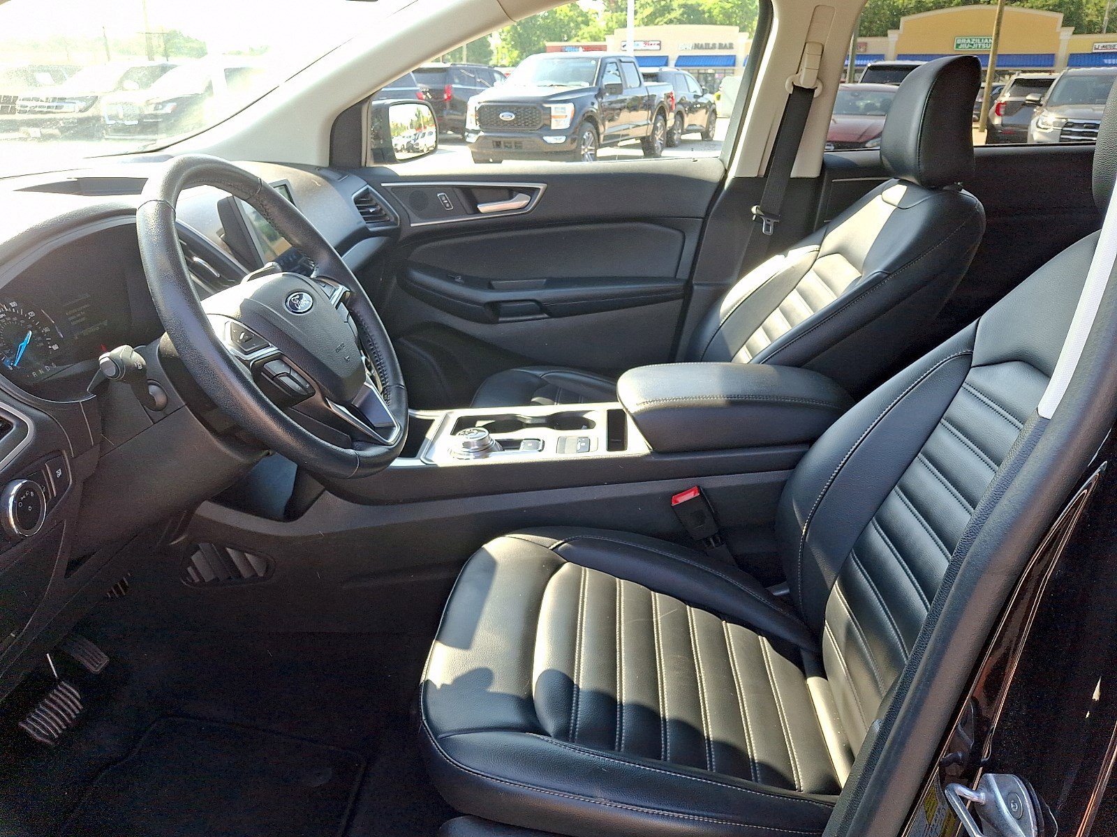 Certified 2024 Ford Edge SEL AWD/4WD image 12
