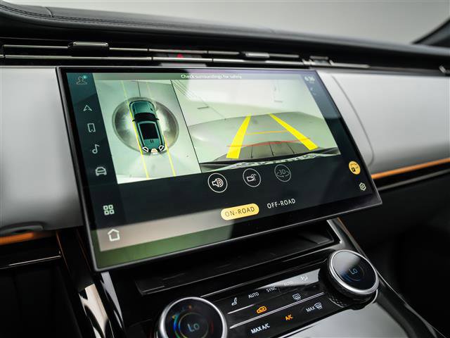 Used 2023 Land Rover Range Rover Sport SE image 20