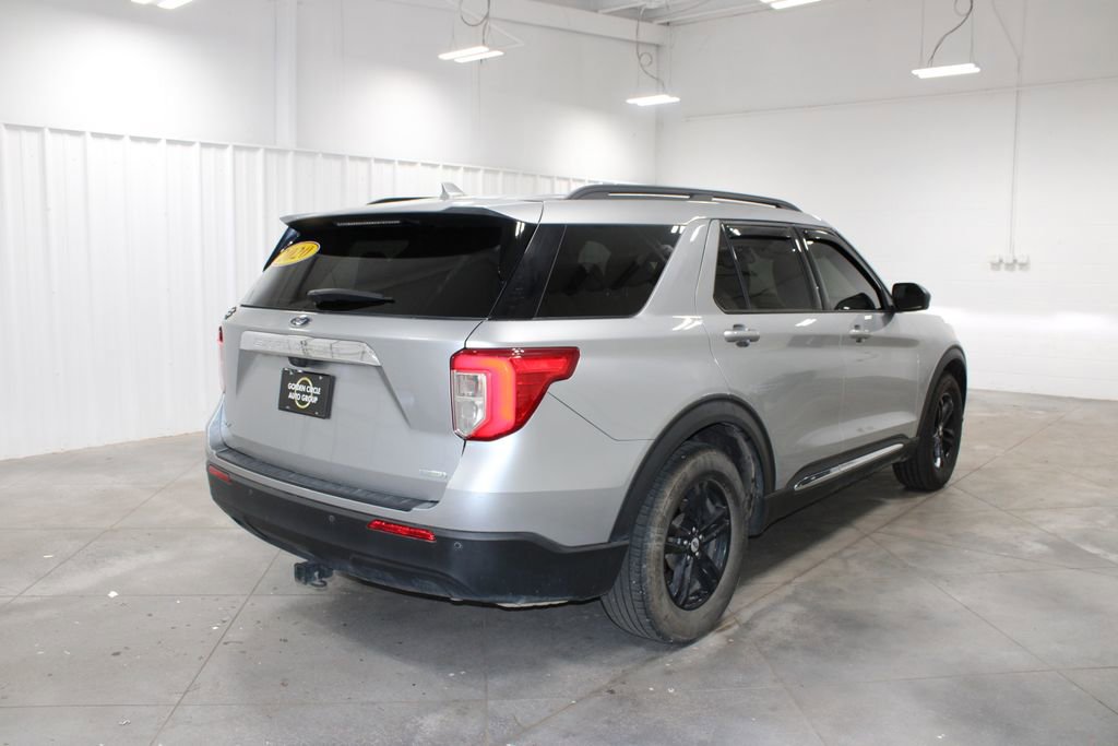 Used 2020 Ford Explorer XLT w/ Comfort Package RWD image 9