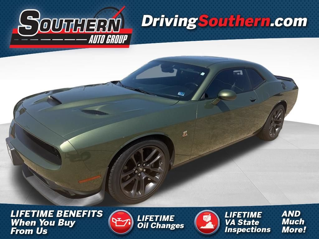 Used 2022 Dodge Challenger R/T Scat Pack w/ Plus Package RWD image 1