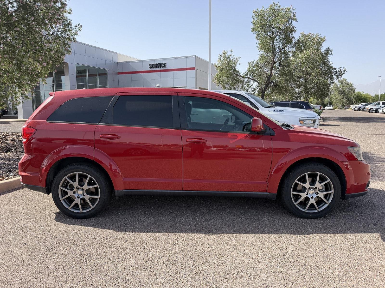 Used 2015 Dodge Journey R/T w/ Flexible Seating Group FWD image 6