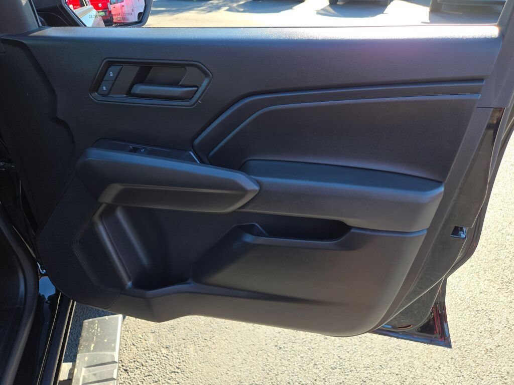 Certified 2024 Chevrolet Colorado Trail Boss w/ Advanced Trailering Package AWD/4WD image 5