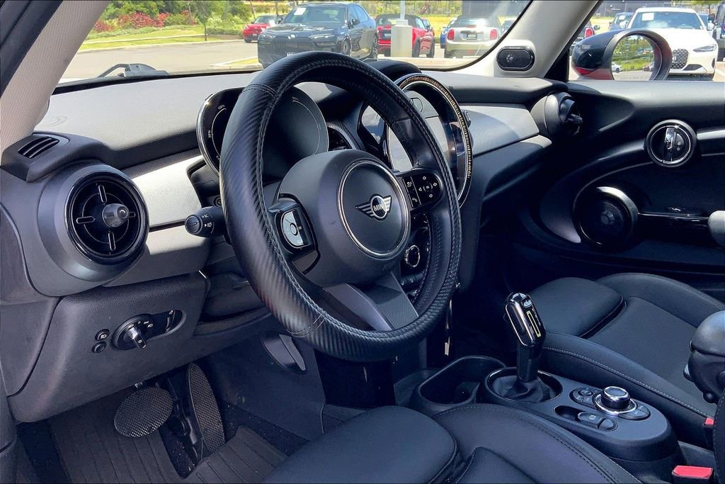 Certified 2023 MINI Cooper SE FWD image 16