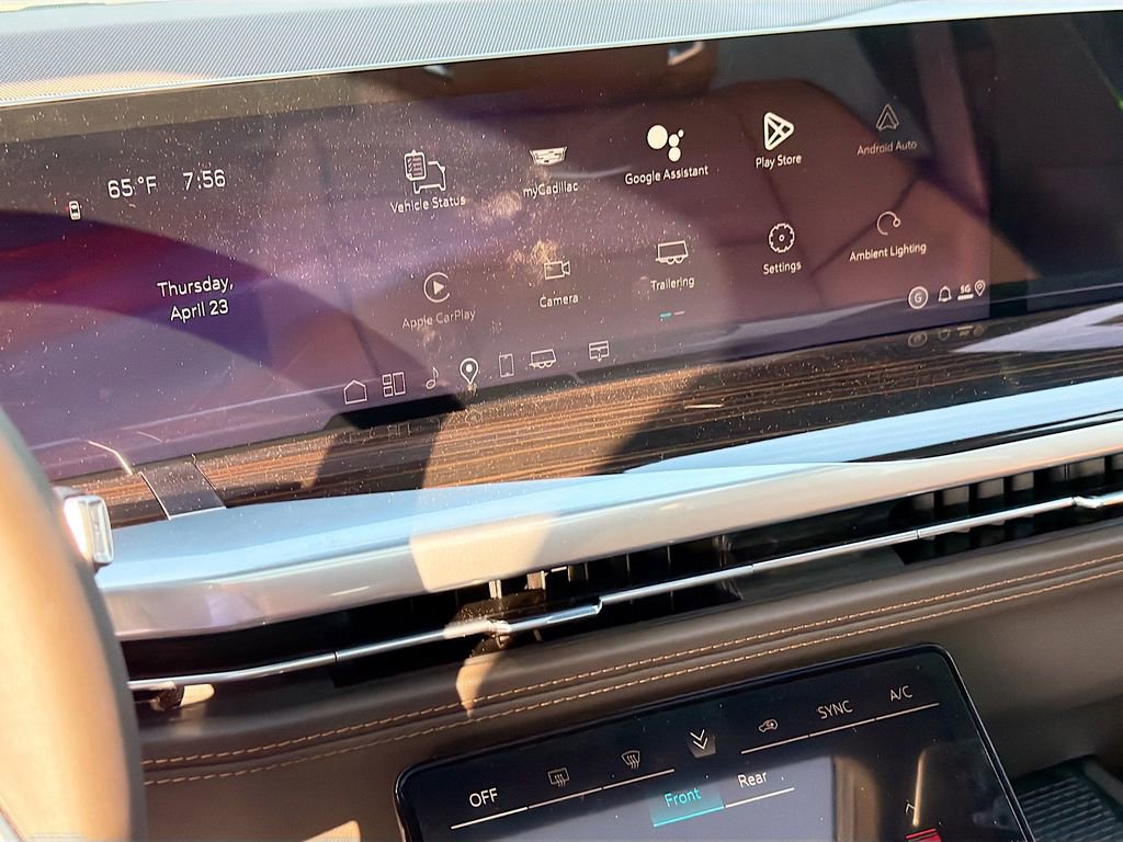 New 2026 Cadillac Escalade Luxury w/ Touring Package AWD/4WD image 15