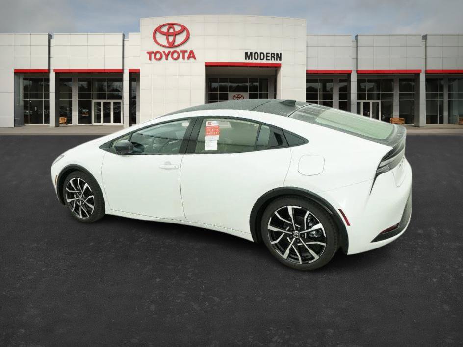 New 2026 Toyota Prius Plug-In Hybrid w/ Limited Premium Package FWD image 12