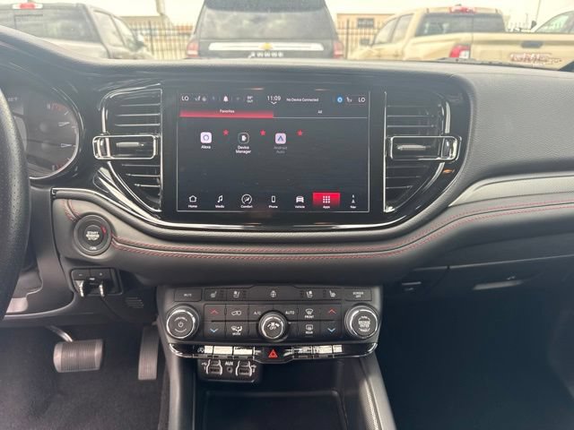 Used 2024 Dodge Durango GT AWD/4WD image 13
