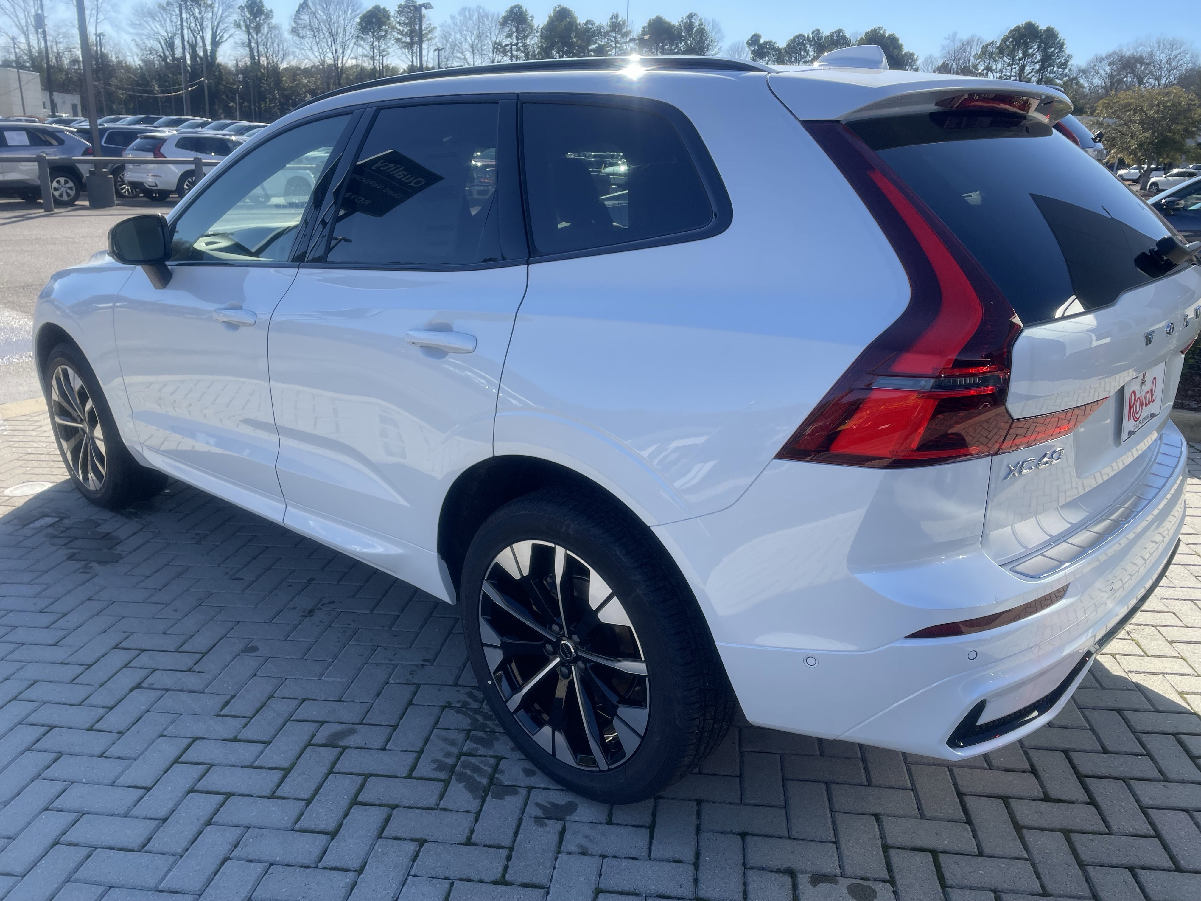 New 2026 Volvo XC60 B5 Plus w/ Protection Package Premier image 6