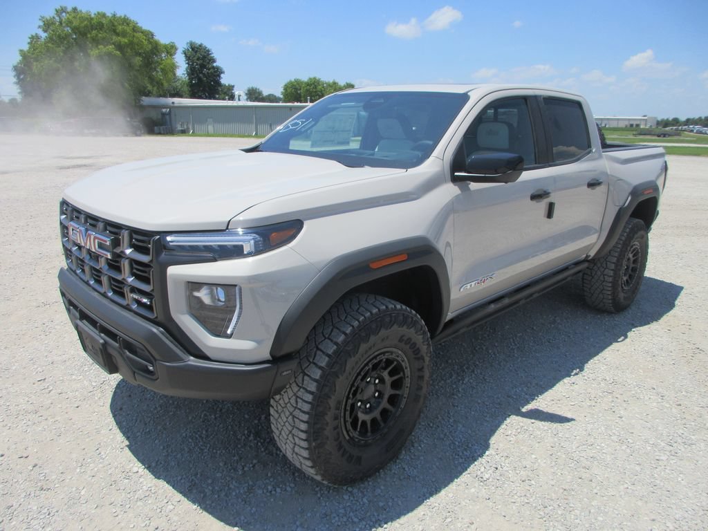 New 2026 GMC Canyon AT4X w/ AT4X AEV Edition AWD/4WD image 11