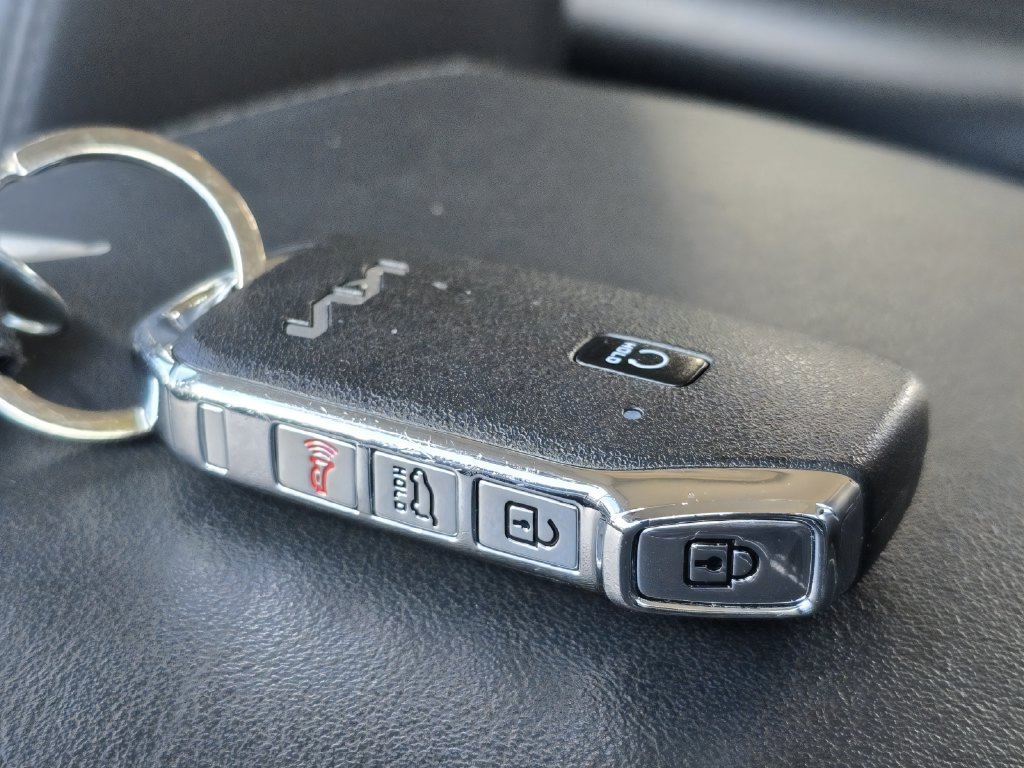 Certified 2023 Kia Sorento SX FWD image 42