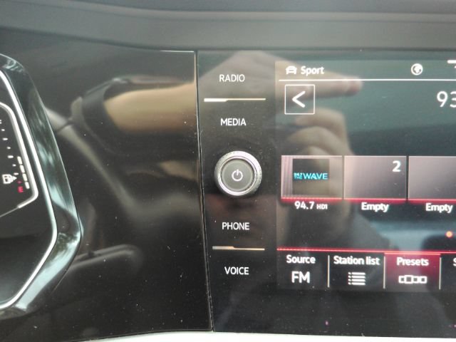 Used 2022 Volkswagen Jetta SEL FWD image 42