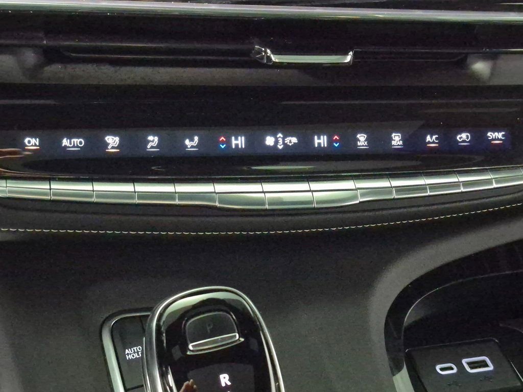 Used 2021 Cadillac Escalade Sport image 34