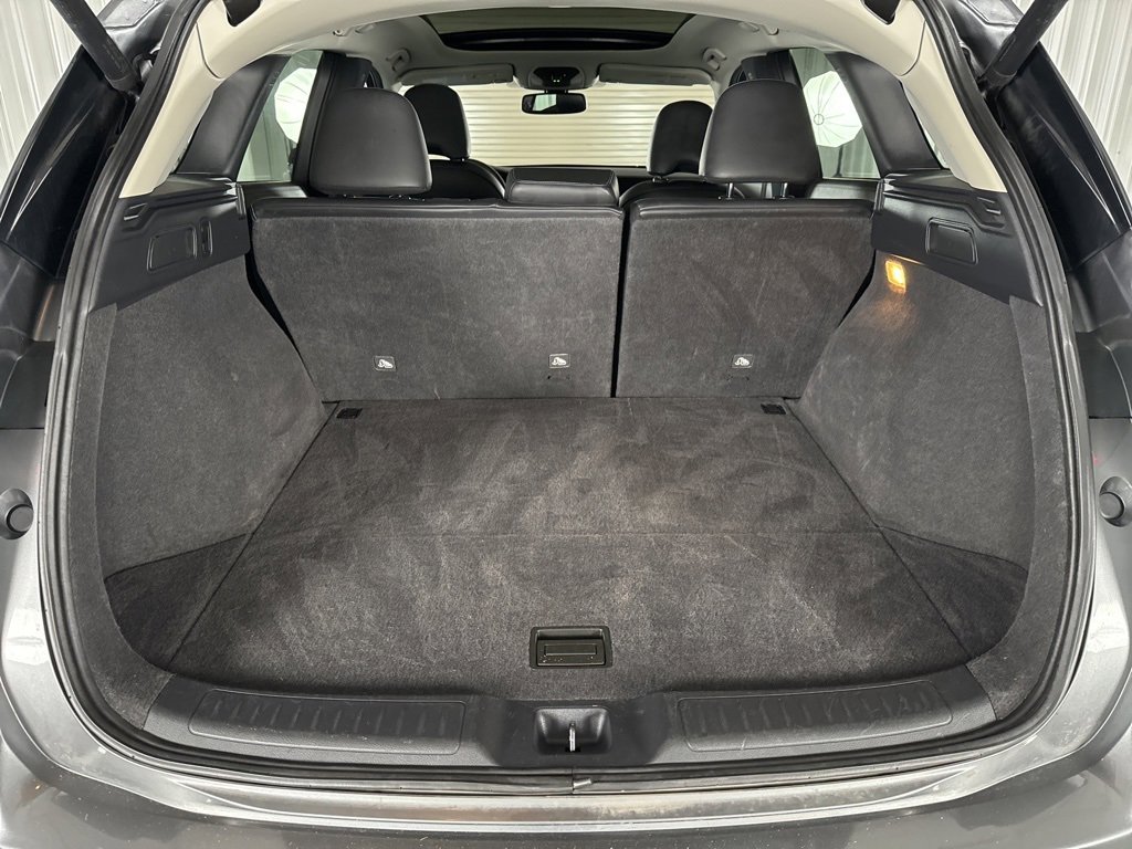 Used 2022 INFINITI QX50 Luxe image 8