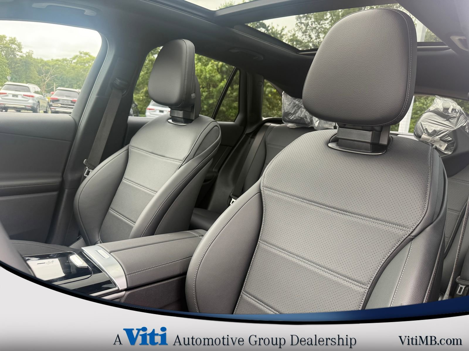 Used 2026 Mercedes-Benz GLC 300 4MATIC image 13