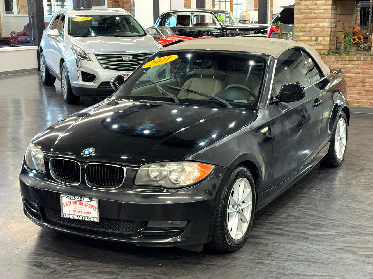 Used 2011 BMW 128i Convertible image 5