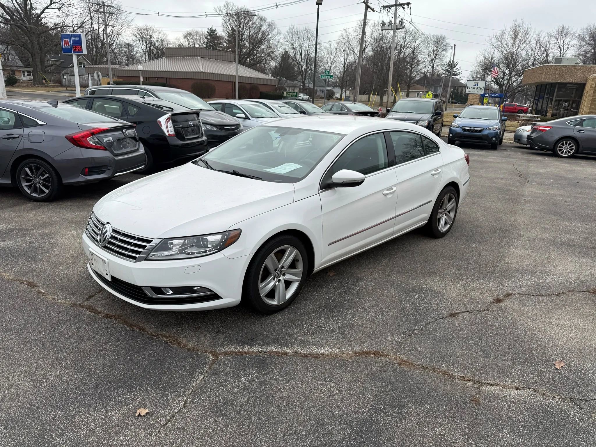 Used 2014 Volkswagen CC Sport image 2