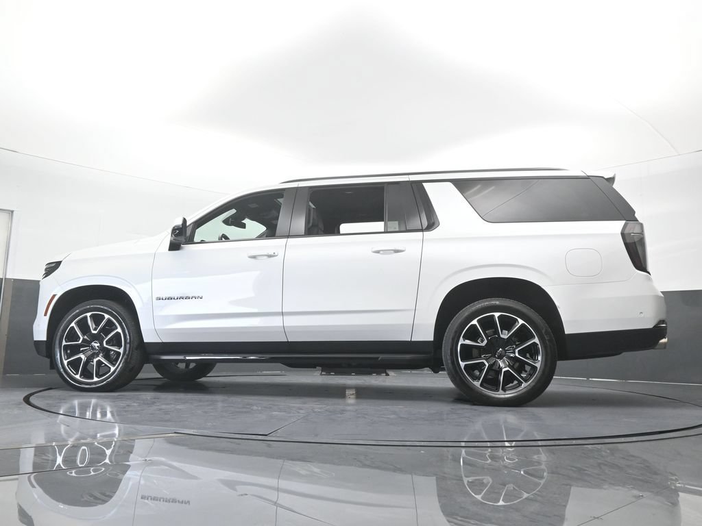 Used 2025 Chevrolet Suburban RST w/ Comfort Package RWD image 70