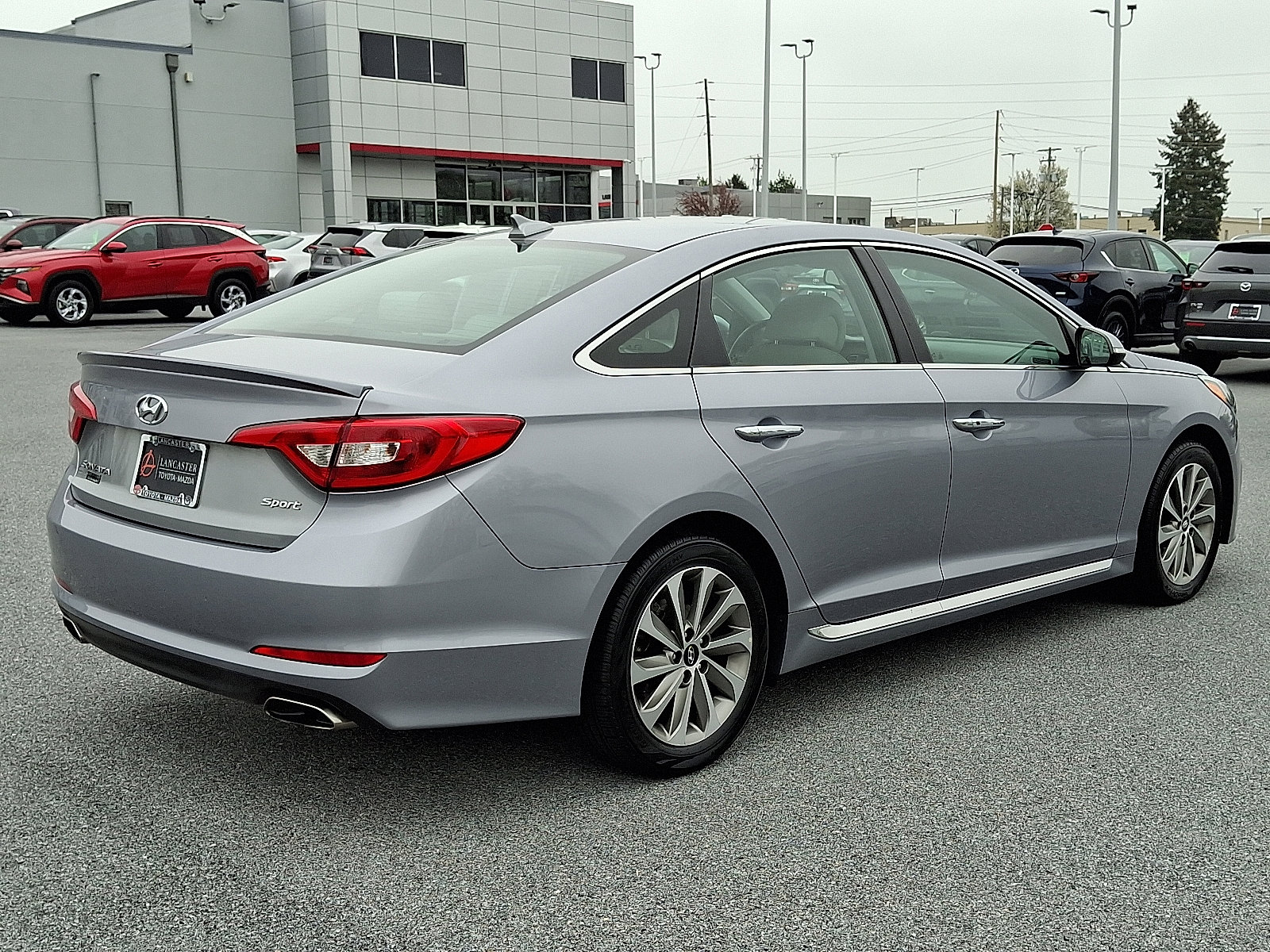 Used 2017 Hyundai Sonata Sport w/ Value Edition Package 02 image 7