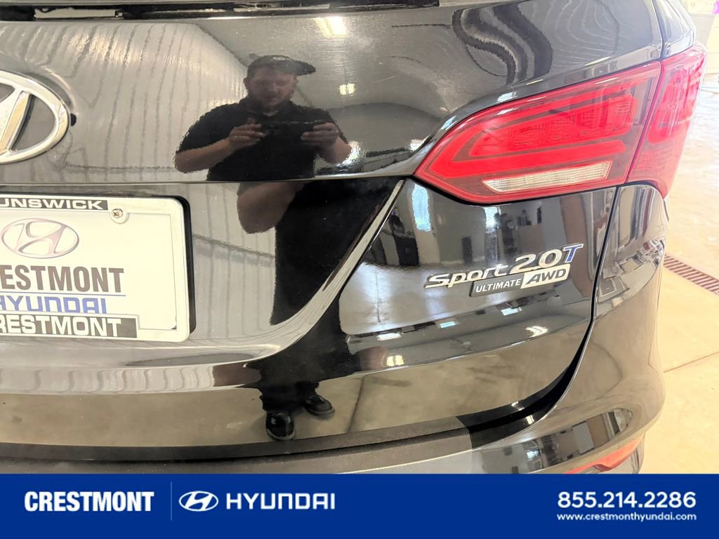Used 2017 Hyundai Santa Fe Sport 2.0T AWD/4WD image 13