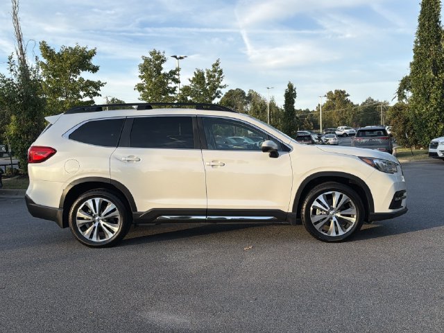 Used 2020 Subaru Ascent Limited w/ Popular Package #4 AWD/4WD image 2