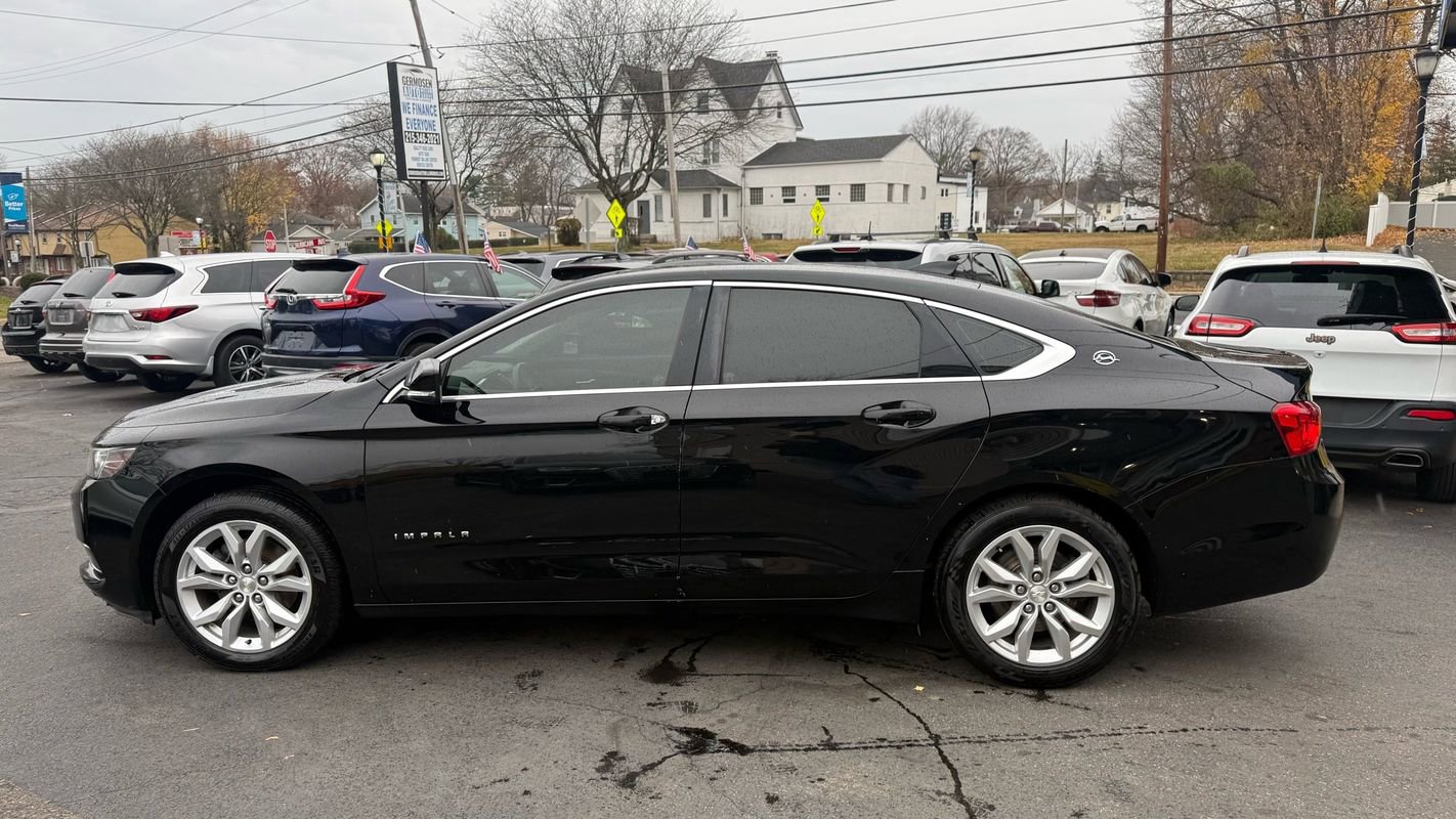 Used 2017 Chevrolet Impala LT image 2
