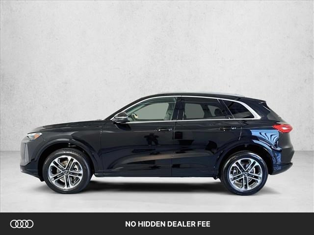 Used 2025 Audi Q5 Premium w/ Convenience Package