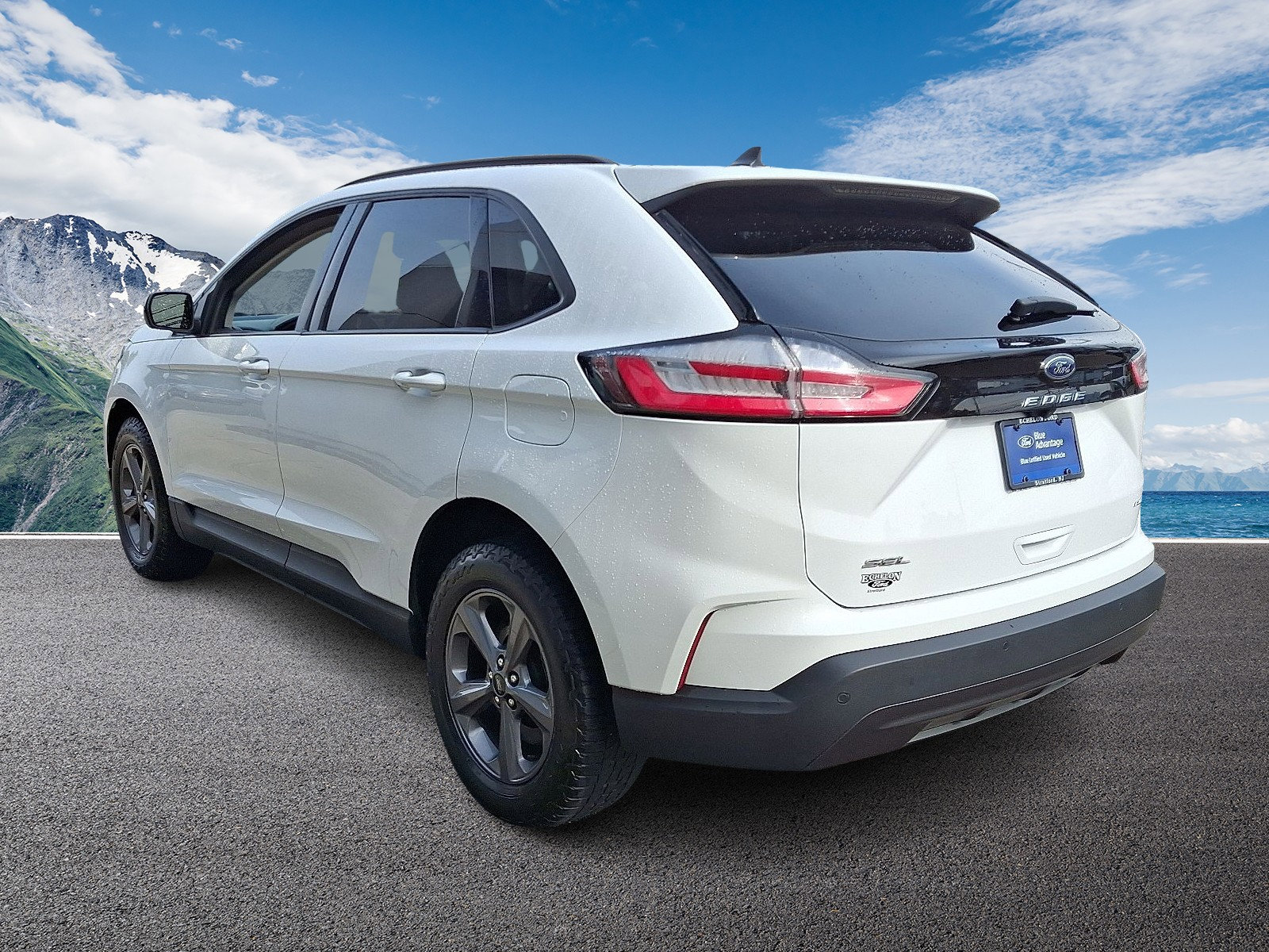 Certified 2023 Ford Edge SEL w/ Sport Appearance Package image 4