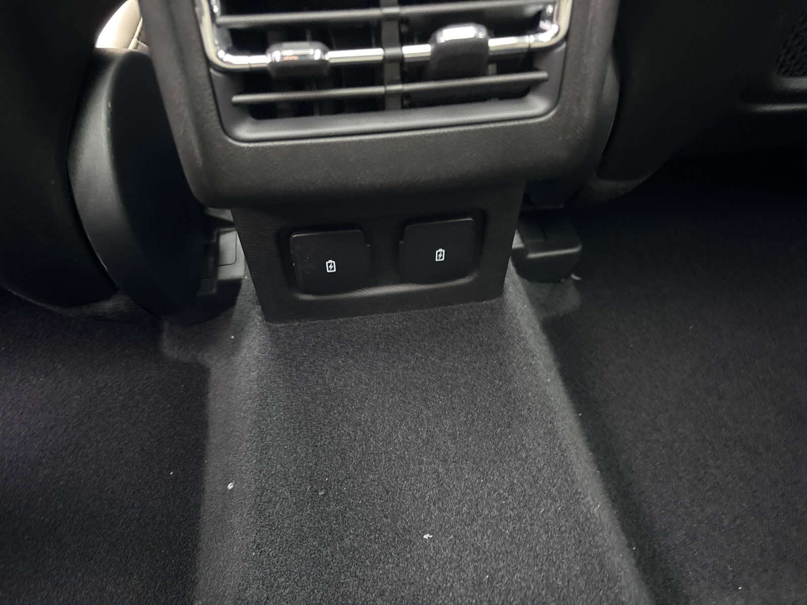 New 2026 Lincoln Corsair Premiere image 33