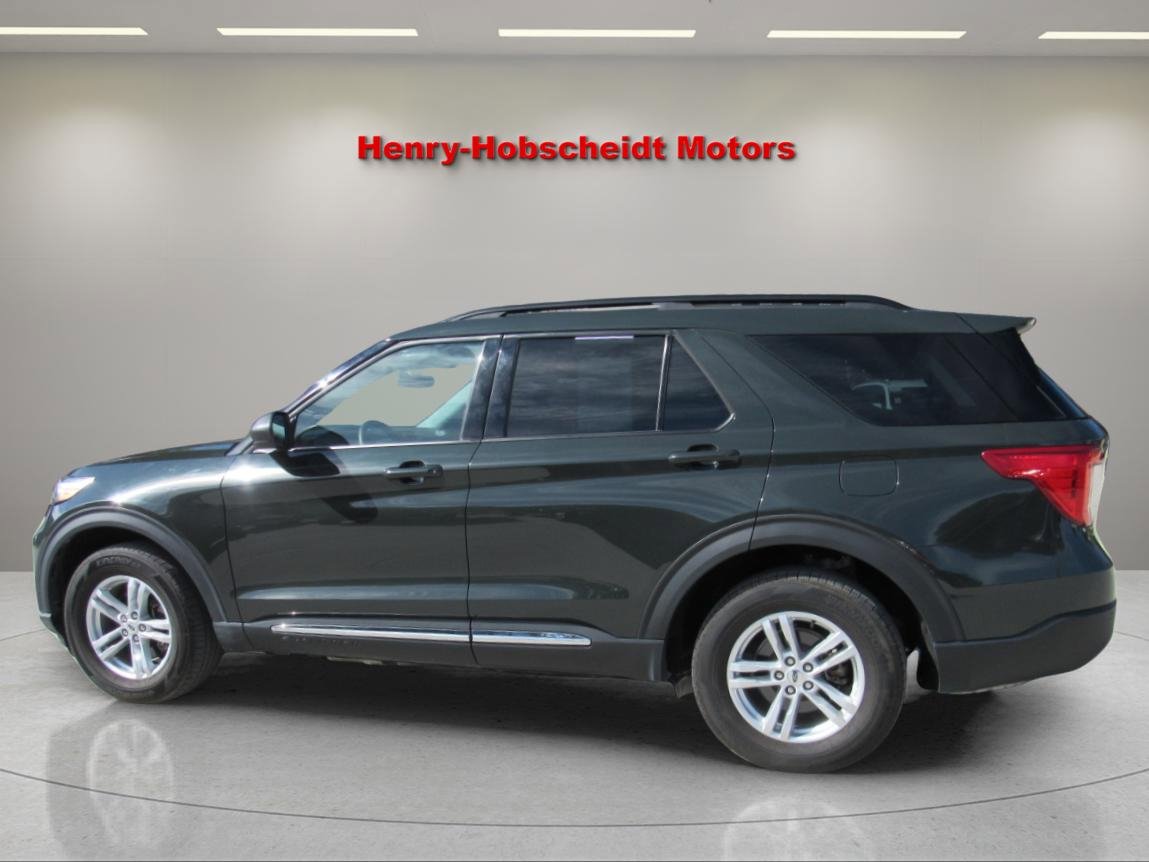 Used 2022 Ford Explorer XLT w/ Equipment Group 202A image 10