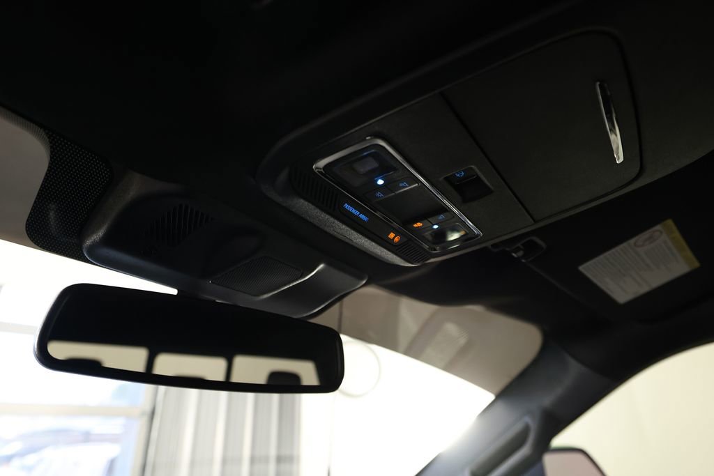 Used 2026 Ford F250 Platinum image 32