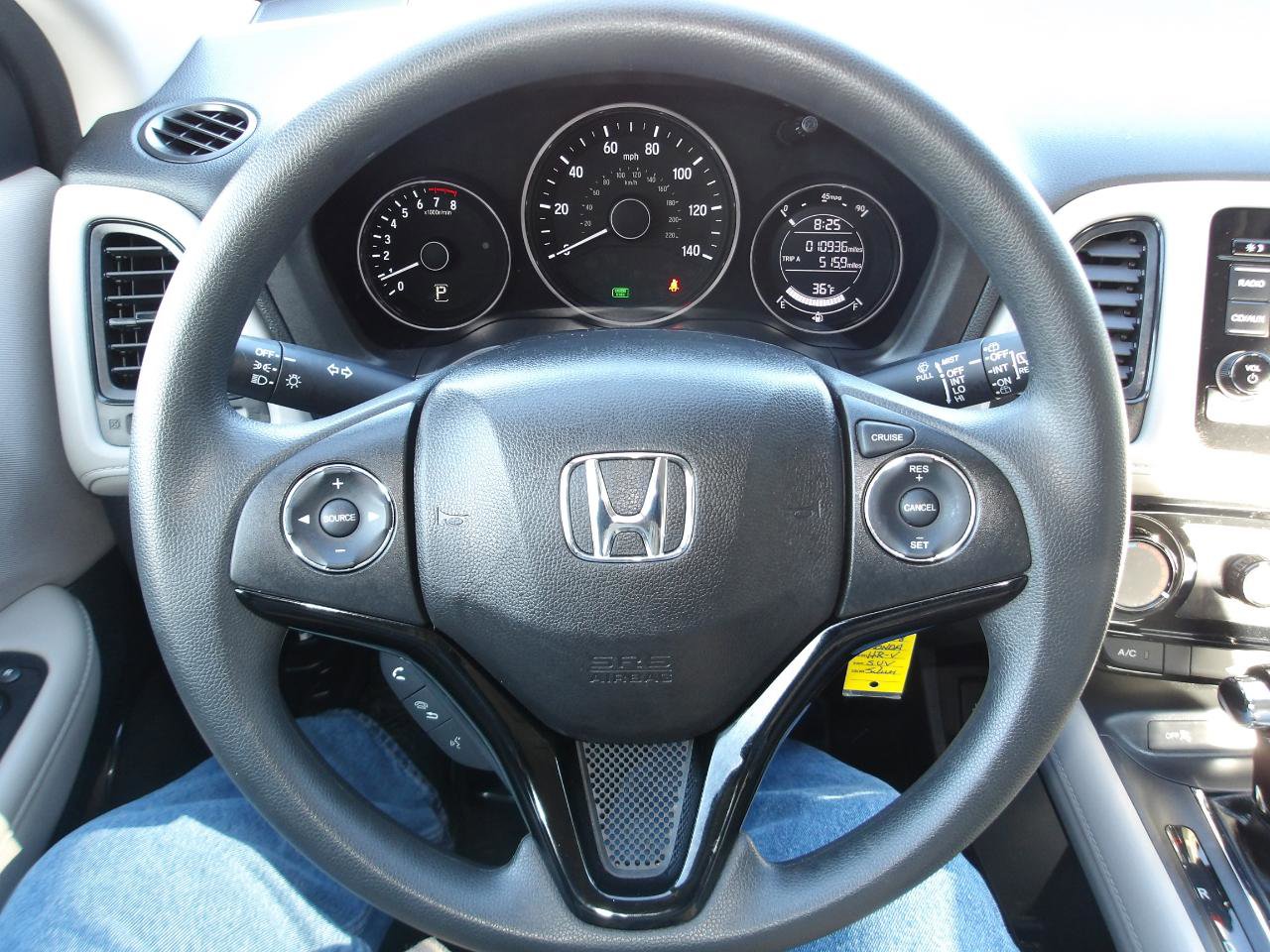 Used 2018 Honda HR-V LX image 15
