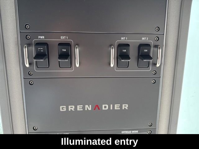 Used 2025 INEOS Grenadier Fieldmaster Edition AWD/4WD image 19