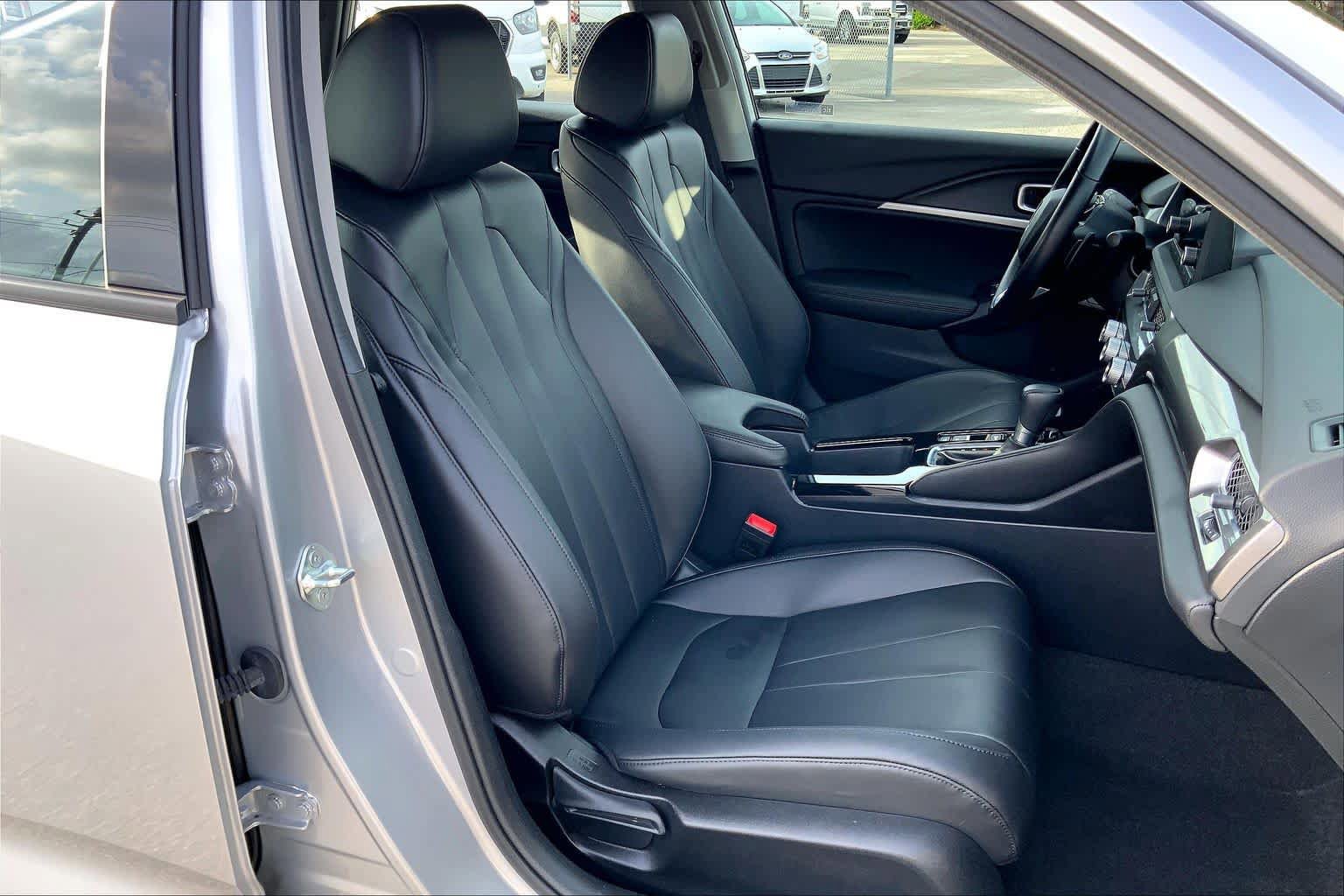 Used 2024 Acura Integra image 9