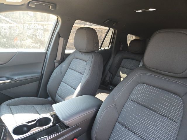 New 2025 Chevrolet Equinox LT image 10